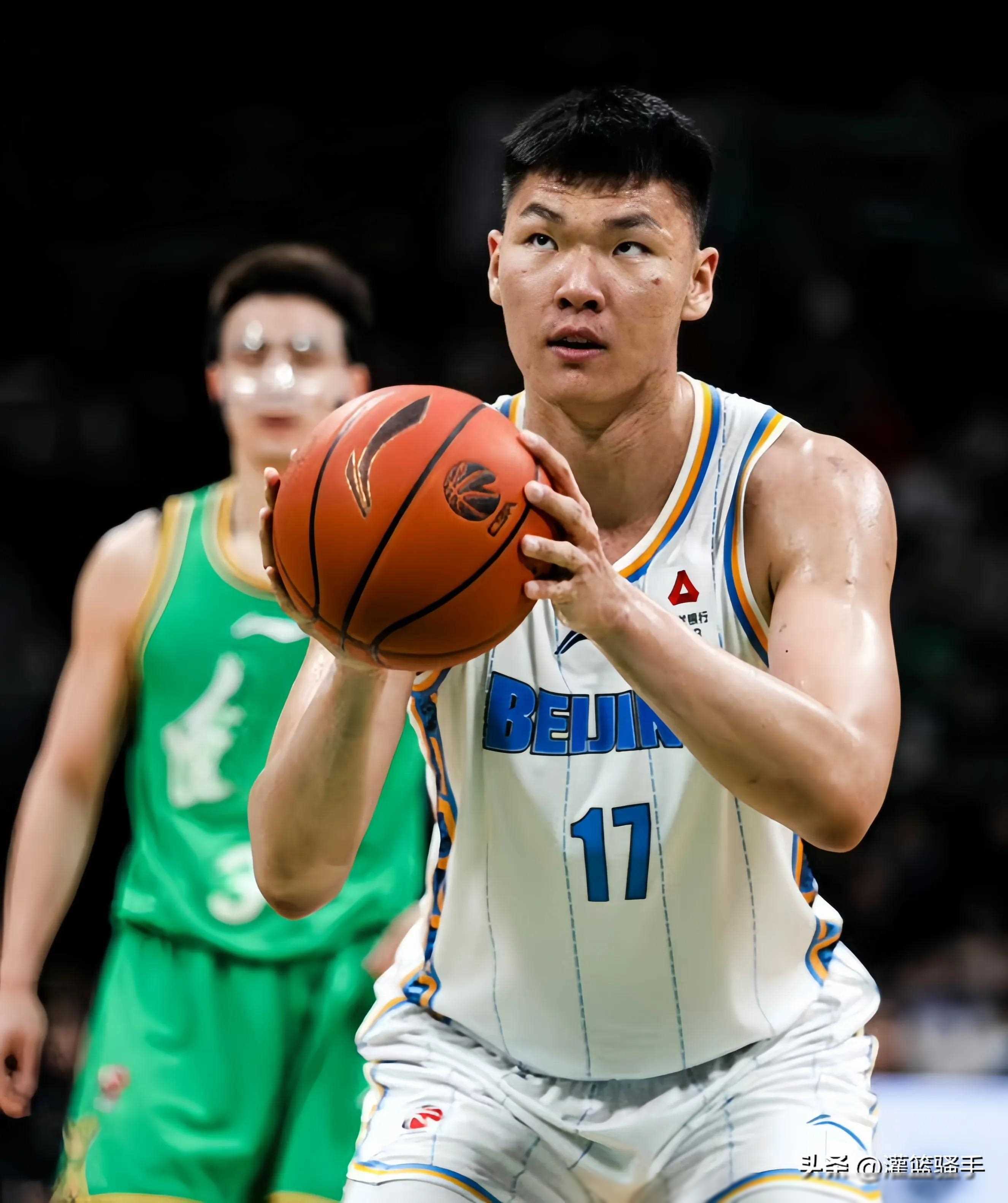 包含刚刚！今夜里尔内部沟通德国杯窗口期再迎强敌，辽宁本钢豪取连胜备战CBA季后赛的词条