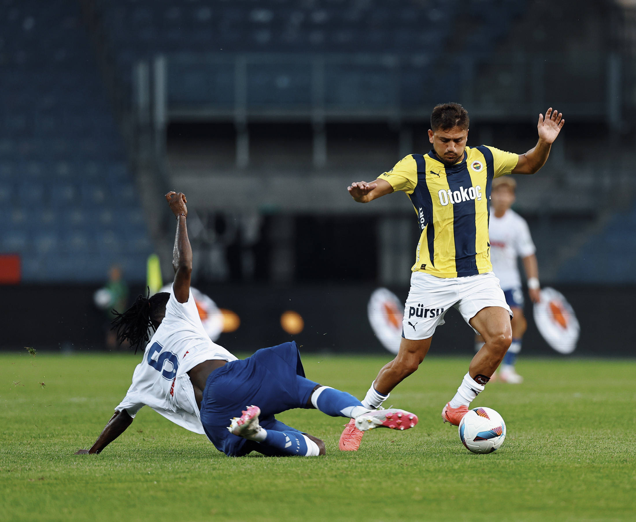 万博体育- 巴黎圣日耳曼比赛回放完整版视频 