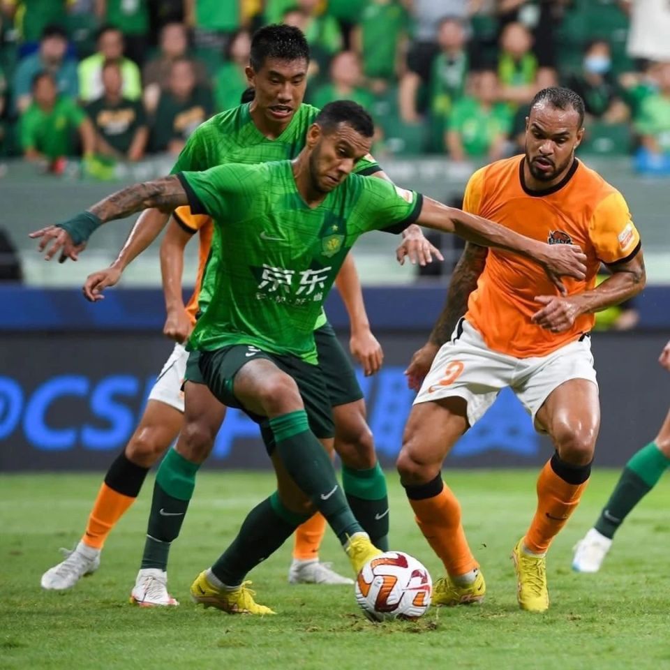 今晚北京国安备战葡超赛前广东宏远调整名单以备亚冠，风云突变波尔图集结日遗憾出局看傻球迷(乐冠国际官网葡超波尔图)