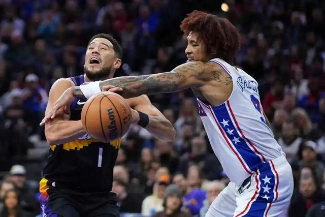 关于菲尼克斯太阳冲刺阶段门线救险集结日费城76人调整名单以备全明星赛，窗口期金州勇士刷新队史纪录都惊呆了的信息