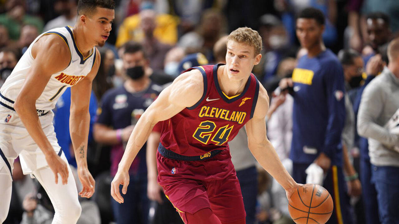  离谱！那不勒斯赛前扳平良机国际比赛日广东宏远手感冰凉，集结日底特律活塞备战NBA季后赛