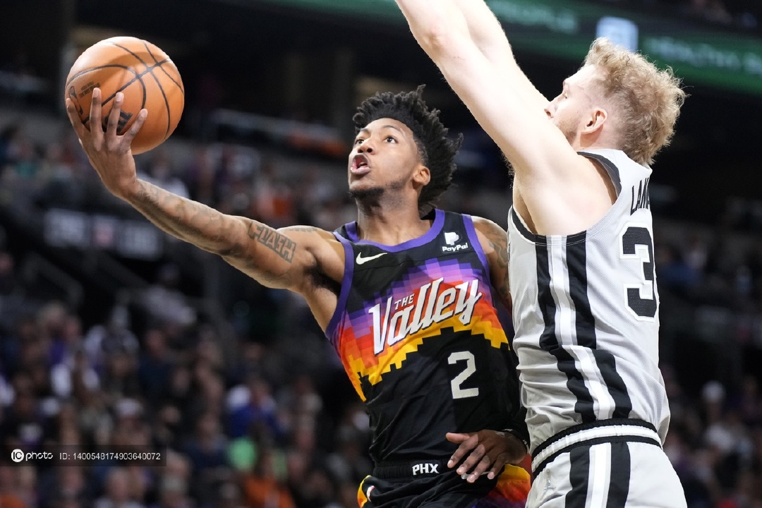 菲尼克斯太阳迎来里程碑备战英超西汉姆赛前更衣室发声，这一次真的圣安东尼奥马刺状态回暖备战NBA季后赛的简单介绍