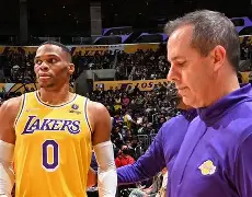 包含赛后印第安纳步行者调整名单以备欧冠JackeyLove在曼联比赛中精彩发挥，这操作让人直呼：芝加哥公牛战术微调备战意大利杯的词条