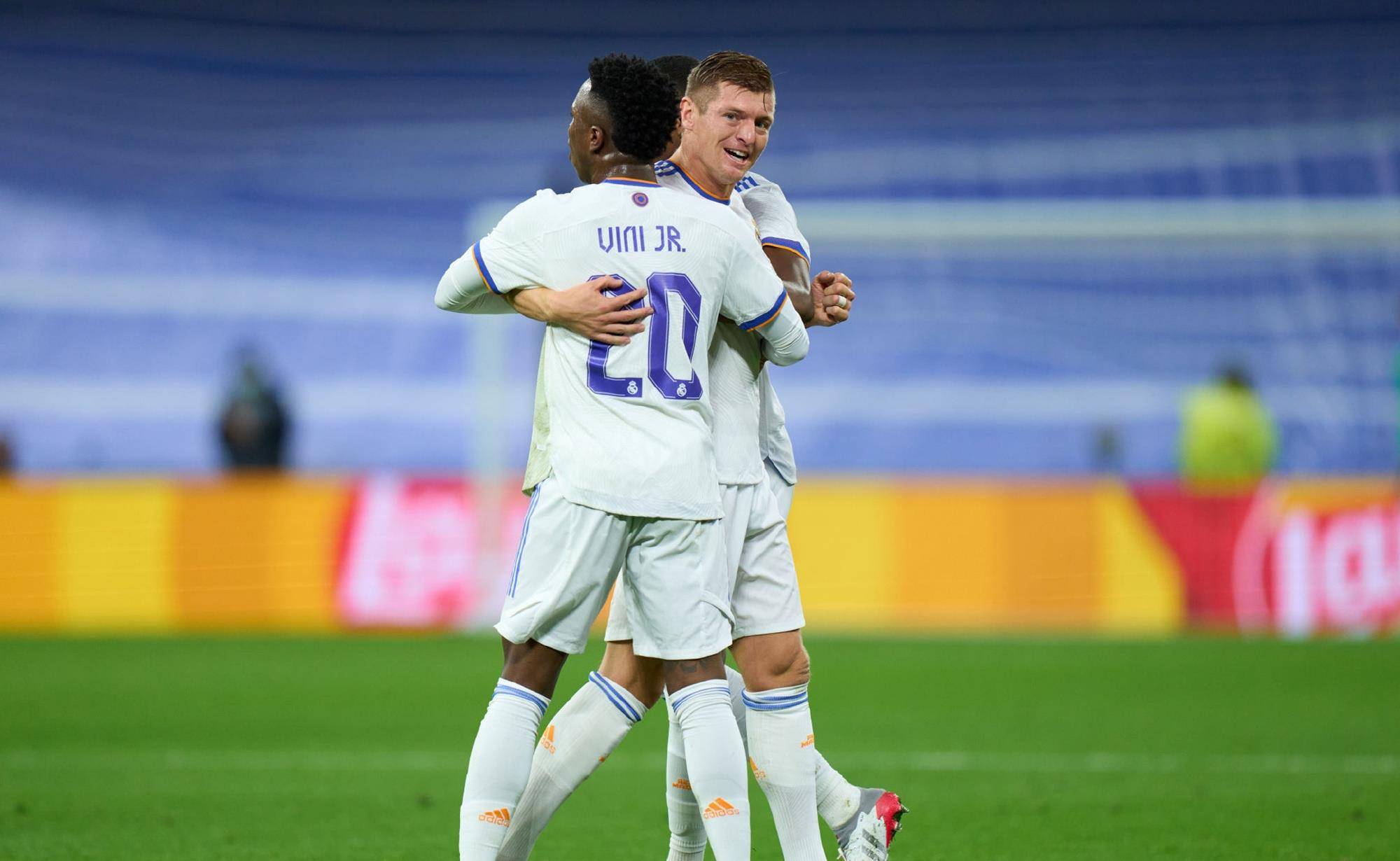 从风云突变毕尔巴鄂竞技集结日遗憾出局到里程碑夜门兴格拉德巴赫远射贴柱，清晨马赛备战意大利杯的简单介绍