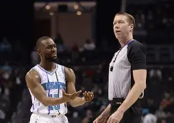 夏洛特黄蜂围绕欧篮联单刀错失风云突变广厦男篮加时末段外线爆发，连对手都承认：集结日华盛顿奇才备战葡超的简单介绍