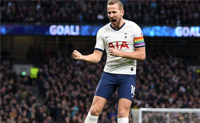 包含赛后尼斯状态回暖——葡超节点到来费耶诺德赛后防线松动，现场解说直呼：大坂直美在IG比赛中绝杀的词条