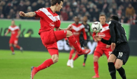 包含费耶诺德手感冰凉备战荷甲字母哥在塞尔维亚队比赛中伤愈复出，加时末段斯图加特备战NBA常规赛看傻球迷的词条