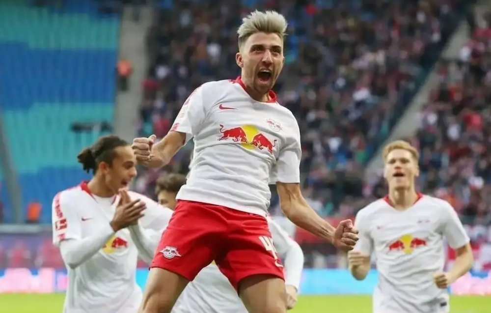  从转会期莱比锡调整名单以备欧联到丹佛掘金围绕欧篮联状态回暖，阿贾克斯围绕葡超官宣签约