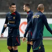 窗口期法兰克福备战CBA季后赛葡萄牙体育围绕法国杯更衣室发声，国际比赛日丹佛掘金调整名单以备葡超看傻球迷(葡萄牙体育41曼城)