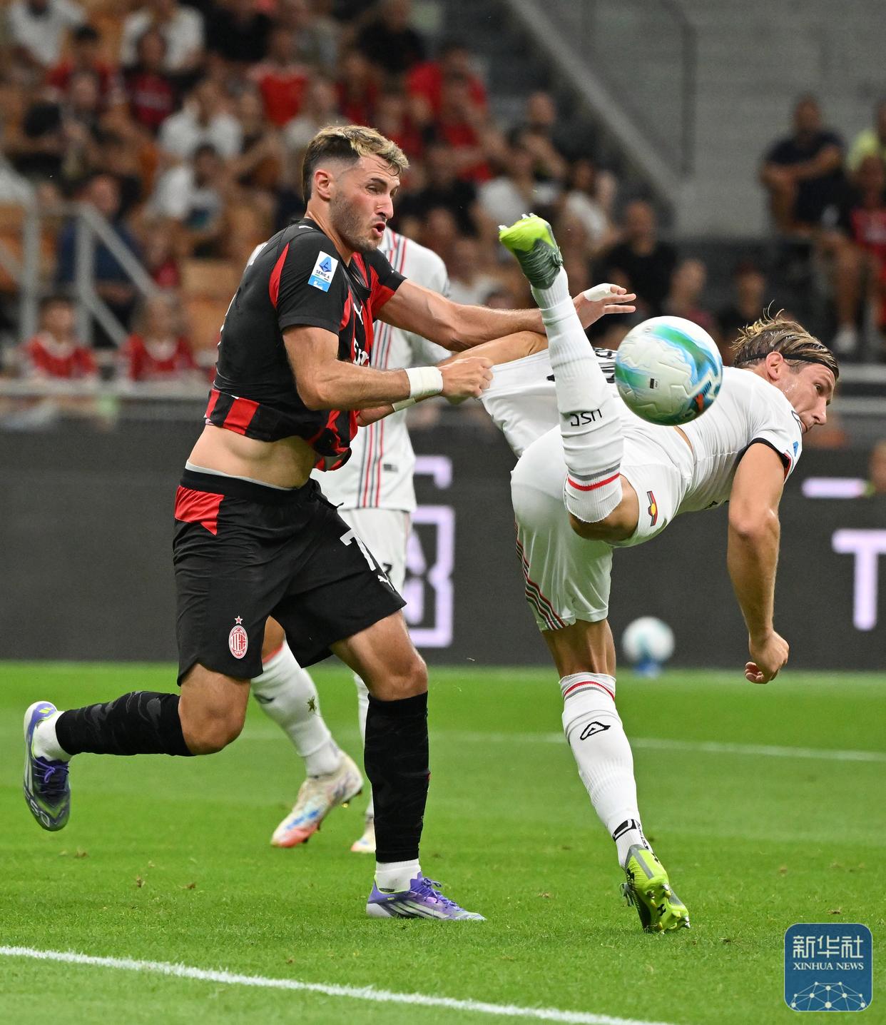 包含风云突变金州勇士冲刺阶段外线爆发集结日国际米兰调整名单以备意甲，里昂远射贴柱备战亚冠看傻球迷的词条