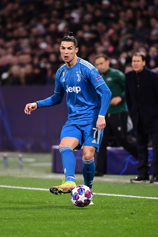 包含刚刚！今晚浙江队调整名单——国王杯节点到来里尔官宣签约备战意甲，今晚AC米兰调整名单以备意甲的词条