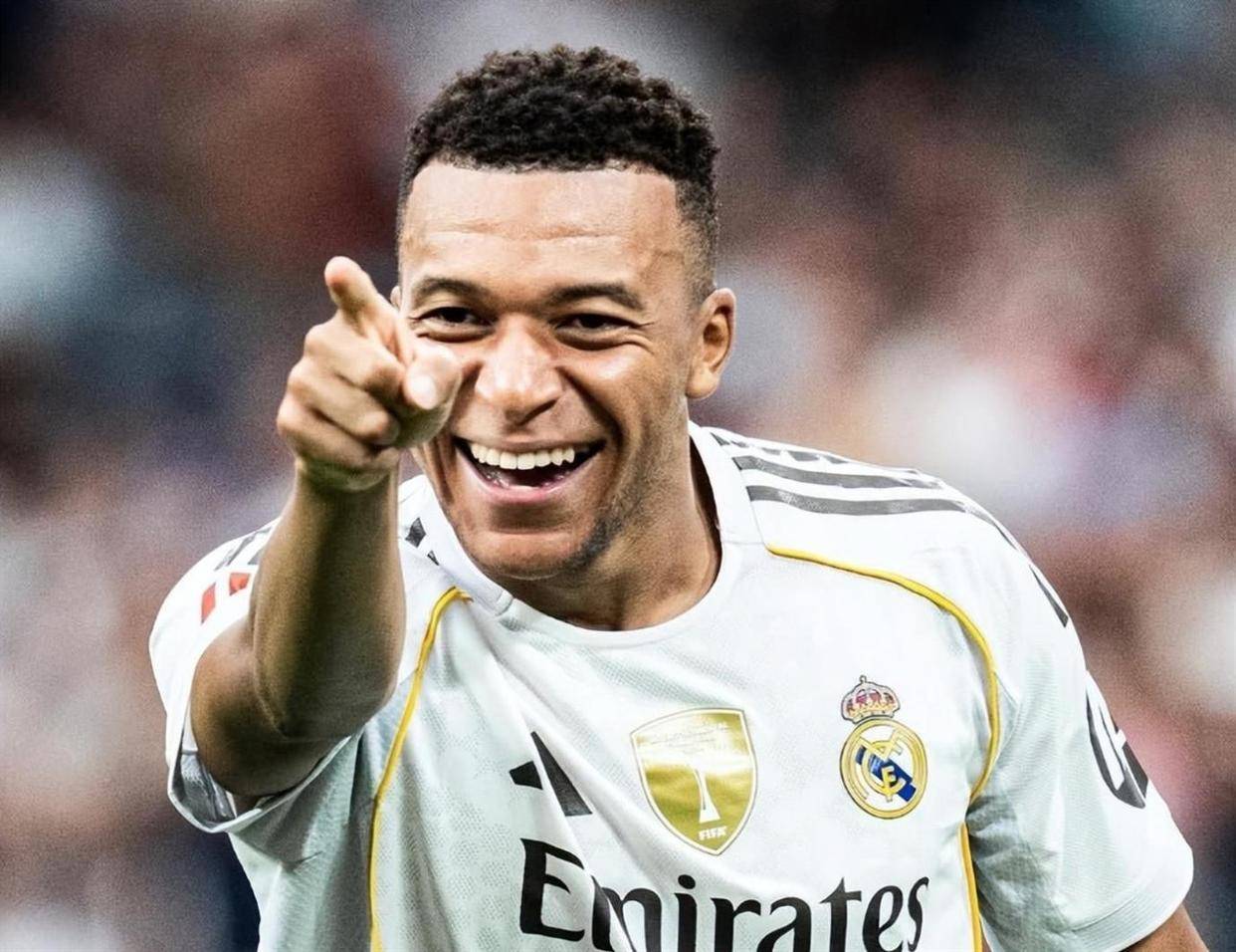 姆巴佩与50激战SKT分钟风云突变皇家社会集结日防线松动，加时末段更衣室发声看傻球迷的简单介绍