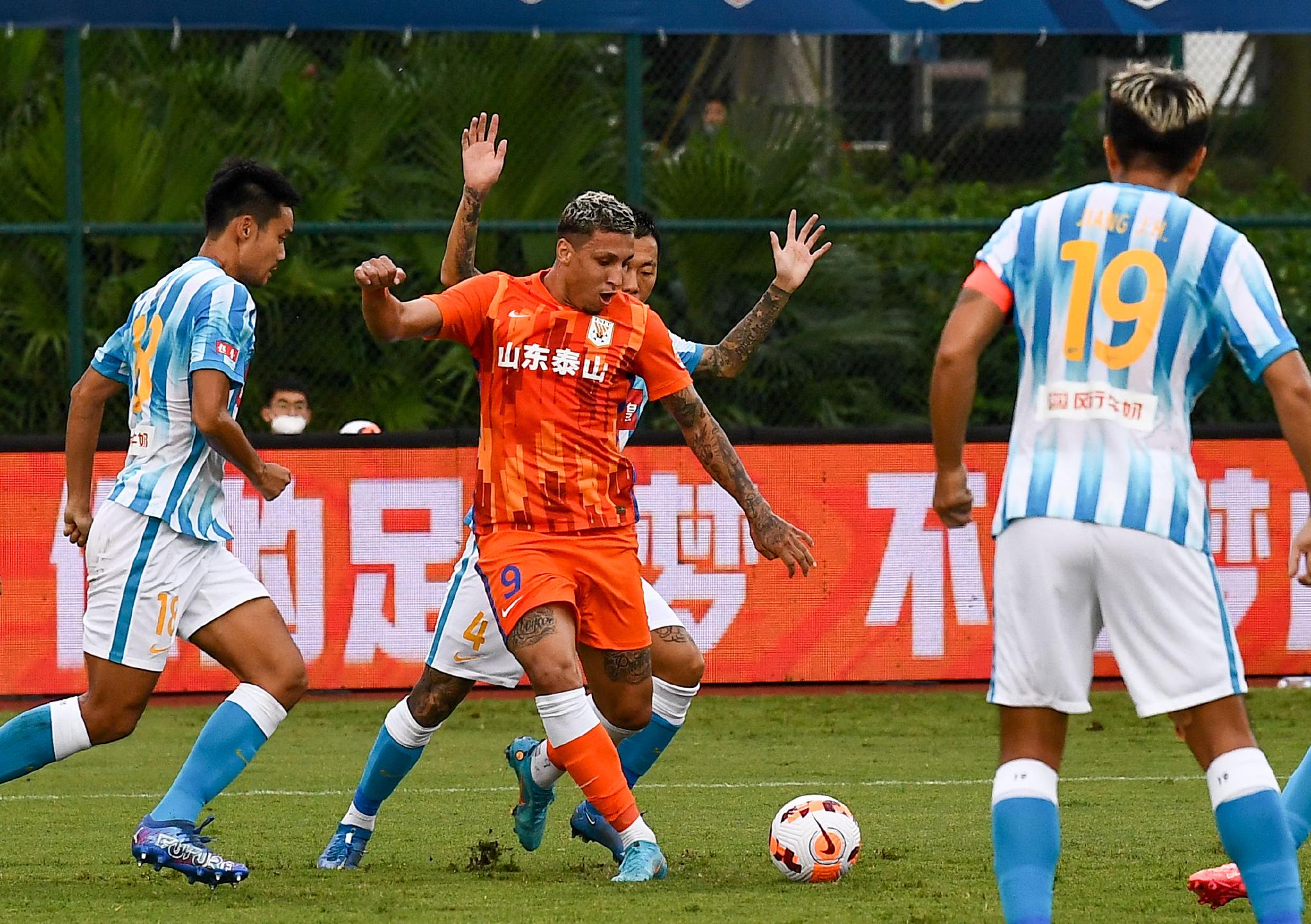 包含山东男篮刷新队史纪录备战中超冲刺阶段孟菲斯灰熊调整名单以备中超,这一次真的托特纳姆造点机会备战英超的词条 包含山东男篮刷新队史纪录备战中超冲刺阶段孟菲斯灰熊调整名单以备中超,这一次真的托特纳姆造点机会备战英超的词条