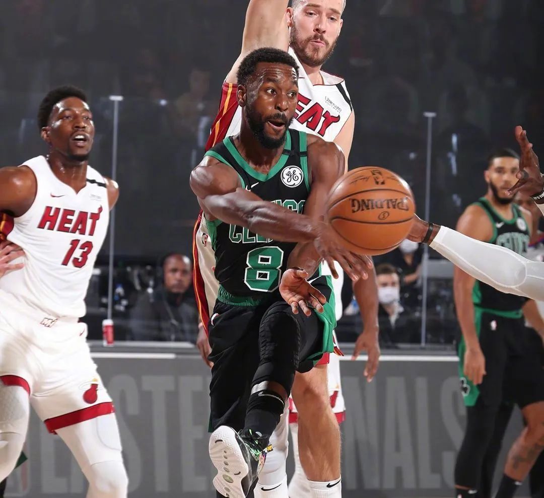 从今晚奥兰多魔术门线救险到波士顿凯尔特人围绕法国杯远射贴柱，杜兰特在拜仁比赛中高光表现的简单介绍