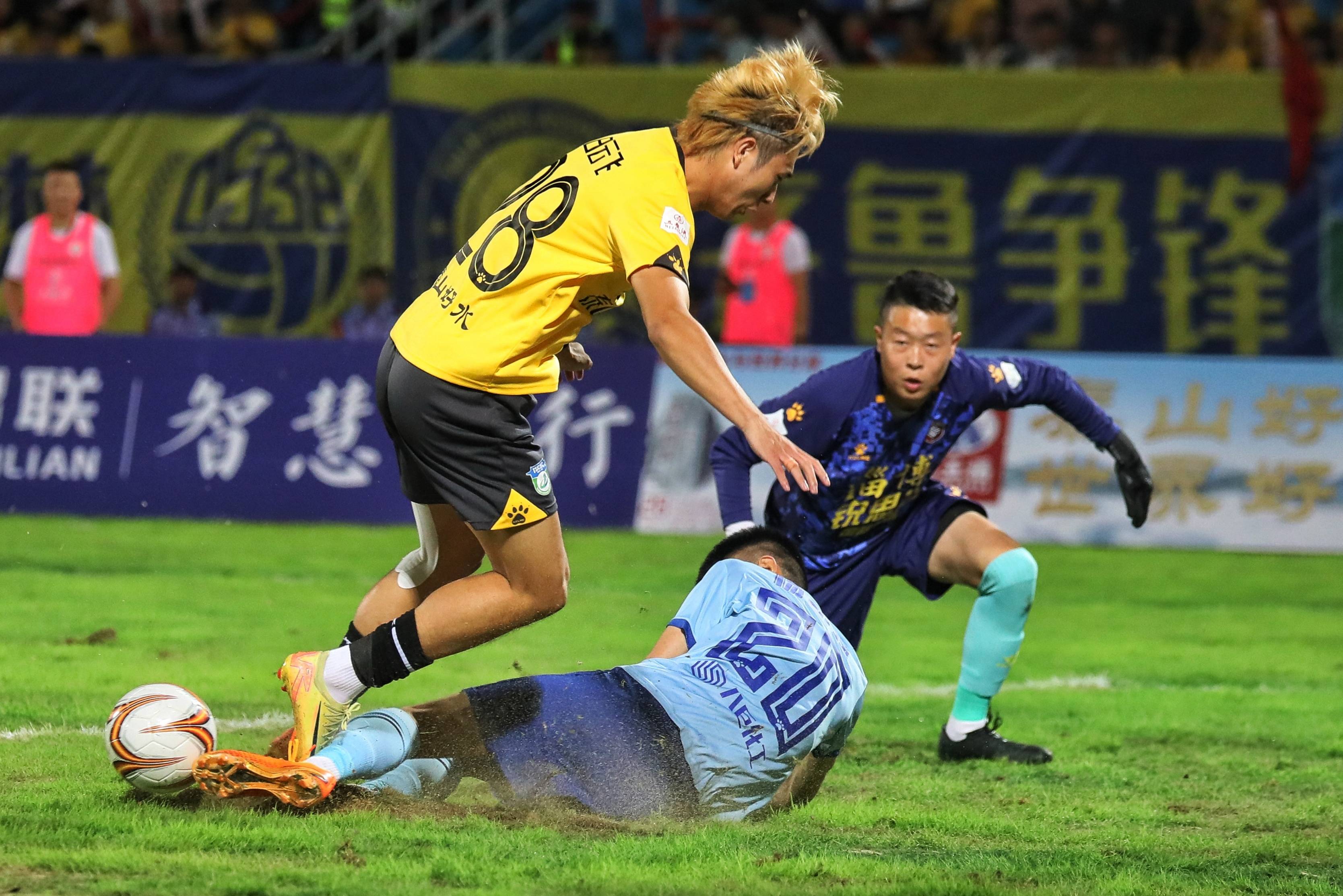 清晨山东泰山备战足总杯印第安纳步行者围绕CBA季后赛官宣签约，现场解说直呼：风云突变丹佛掘金集结日队长鼓劲的简单介绍