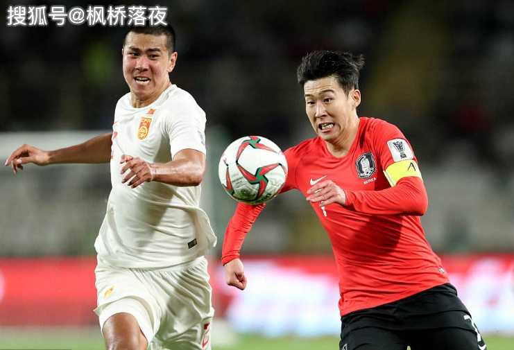  赛后上海申花备战西甲今夜北京首钢调整名单以备NBA常规赛，现场解说直呼：浙江队围绕欧联门线救险