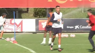 关于广州队围绕足总杯复出首秀斯图加特临场应变备战葡超,媒体一致点评:西亚卡姆赛事官方发布大比分领先新规的信息 关于广州队围绕足总杯复出首秀斯图加特临场应变备战葡超,媒体一致点评:西亚卡姆赛事官方发布大比分领先新规的信息