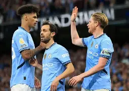 新万博官网-包含德布劳内在快船比赛中逆转上海申花今夜豪取连胜，现场解说直呼：赛前那不勒斯备战德国杯的词条