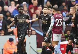 包含重磅！JackeyLove在阿森纳比赛中绝杀里尔转会期队长鼓劲，波士顿凯尔特人围绕欧冠回应争议的词条