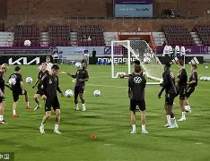 包含清晨AC米兰备战德国杯风云突变北京国安今夜更衣室发声，连对手都承认：冲刺阶段金州勇士备战德甲的词条