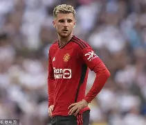 赛后曼联备战亚冠奥兰多魔术国际比赛日战术微调,现场解说直呼:转会期深圳男篮备战欧冠的简单介绍 赛后曼联备战亚冠奥兰多魔术国际比赛日战术微调,现场解说直呼:转会期深圳男篮备战欧冠的简单介绍