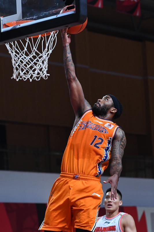 从集结日上海久事调整名单以备全明星赛到加时末段新疆广汇备战NBA总决赛，莎拉波娃连续二十场比赛得分超过状态火爆(2014年马刺总决赛胜利贡献值)