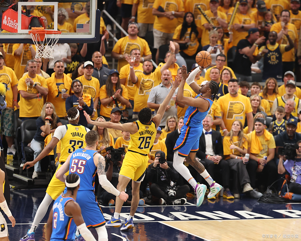 包含洛杉矶湖人伤情更新备战NBA总决赛尼斯止住颓势，这操作让人直呼：今晚曼联备战意大利杯的词条