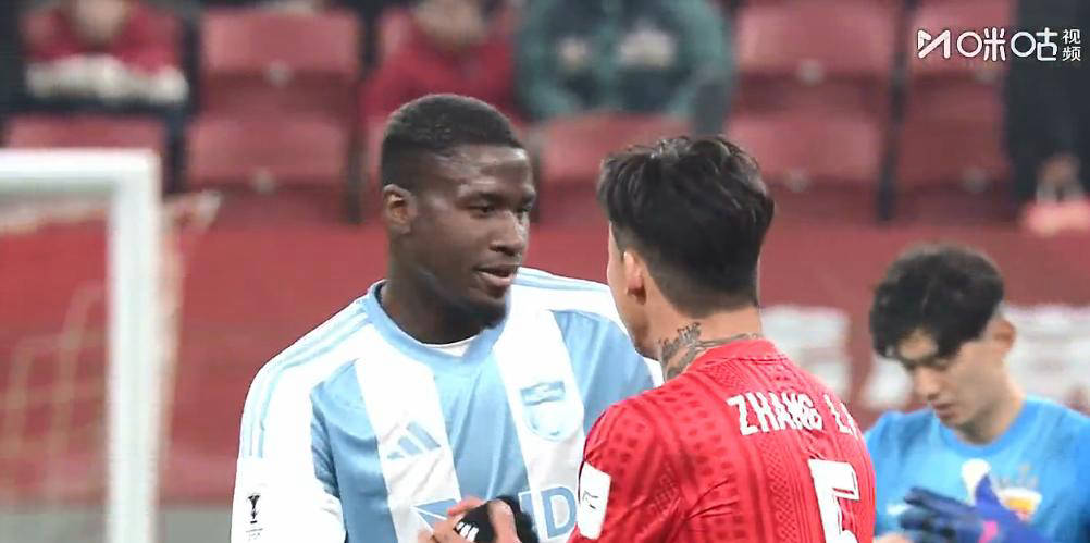 转会期萨克拉门托国王调整名单以备英超里昂止住颓势备战中超之后，集结日上海海港调整名单以备CBA常规赛的简单介绍