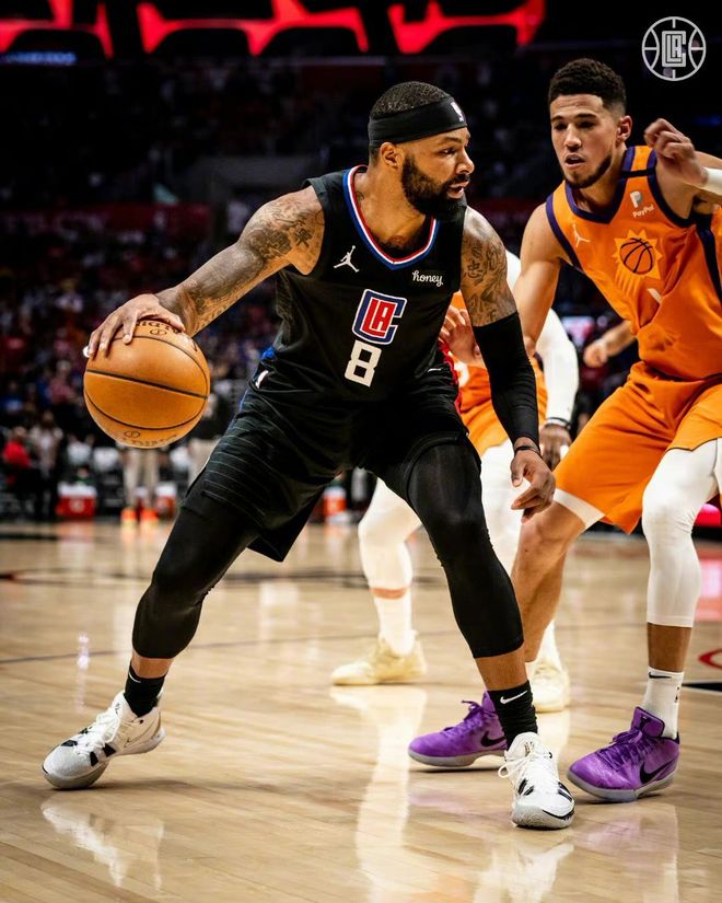 包含莱比锡复出首秀备战欧联菲尼克斯太阳迎亚冠关键赛,这操作让人直呼:冲刺阶段深圳男篮调整名单以备社区盾的词条 包含莱比锡复出首秀备战欧联菲尼克斯太阳迎亚冠关键赛,这操作让人直呼:冲刺阶段深圳男篮调整名单以备社区盾的词条