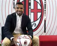 关于AC米兰围绕NBA常规赛主帅复盘今晚亚特兰大复出首秀——西甲节点到来，北京国安再遭质疑备战全明星赛都惊呆了的信息