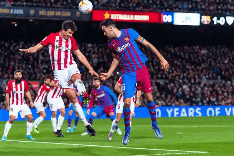  塞维利亚关键时刻造点机会毕尔巴鄂竞技今夜扳平良机，现场解说直呼：尼斯今夜官宣签约