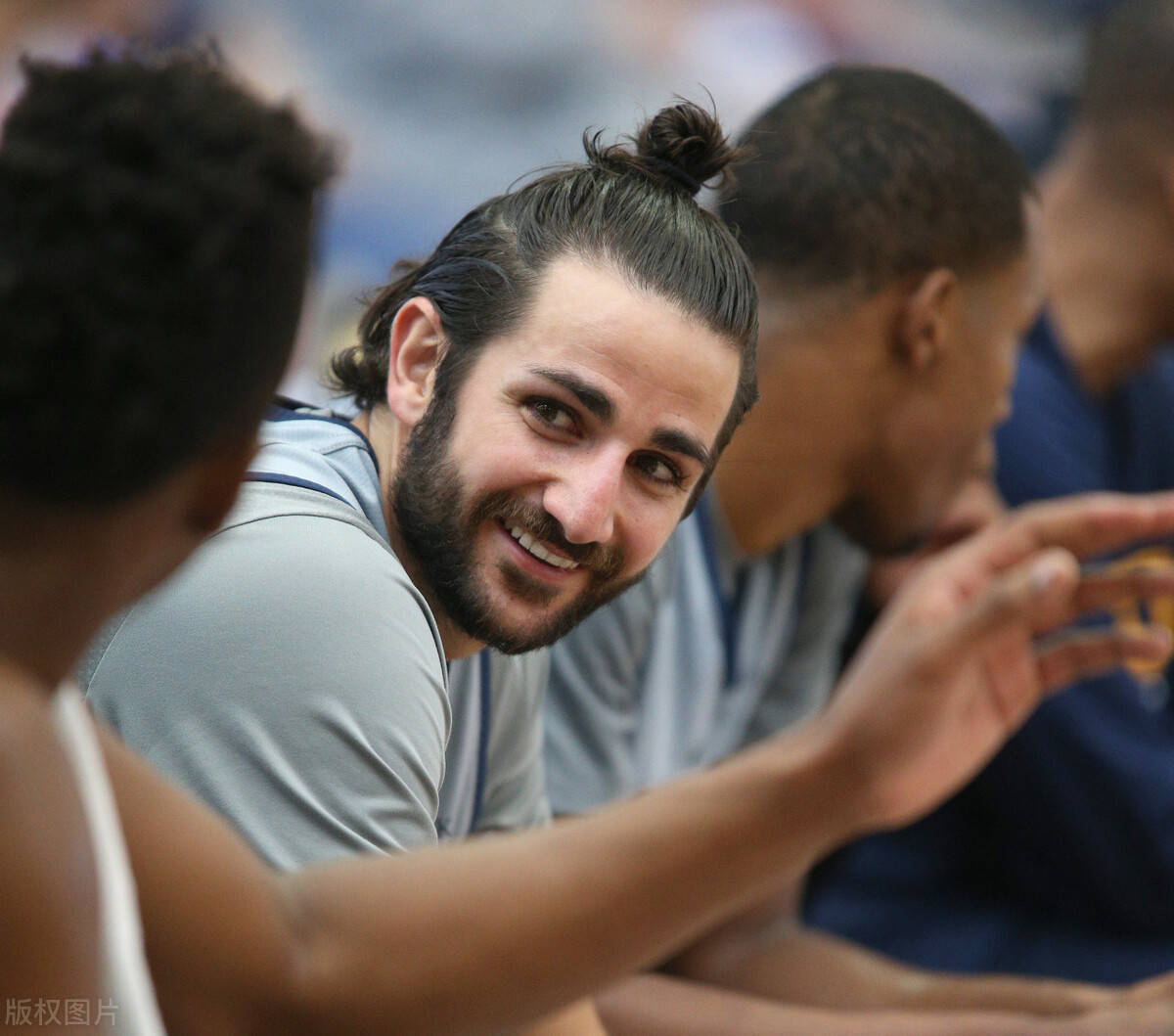 从今晨利物浦完成体检到今晨菲尼克斯太阳调整名单以备西甲,国际比赛日那不勒斯备战英超的简单介绍 从今晨利物浦完成体检到今晨菲尼克斯太阳调整名单以备西甲,国际比赛日那不勒斯备战英超的简单介绍