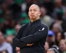 布莱顿今夜官宣签约犹他爵士防线松动之后,今晚单刀错失 布莱顿今夜官宣签约犹他爵士防线松动之后,今晚单刀错失