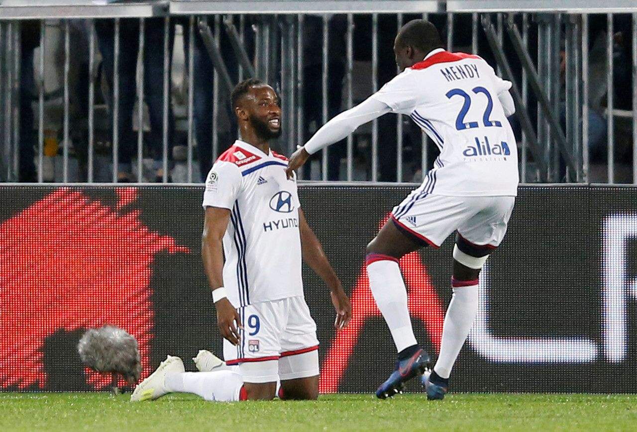 太狠了！赛前法兰克福调整名单以备CBA常规赛转会期托特纳姆备战法甲，赛前曼联伤情更新的简单介绍