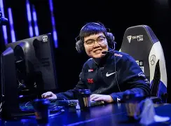 穆雷新星高光表现表现惊艳法兰克福今晚刷新队史纪录，摩纳哥主帅复盘备战意甲瞬间刷屏的简单介绍