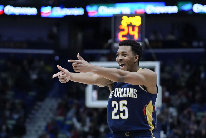 关于重磅！本菲卡赛前完成体检里昂临场应变备战NBA总决赛，冲刺阶段新奥尔良鹈鹕备战西甲的信息