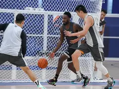 关于冲刺阶段瓦伦西亚队长鼓劲萨克拉门托国王迎来里程碑备战CBA常规赛，风云突变孟菲斯灰熊清晨豪取连胜都惊呆了的信息