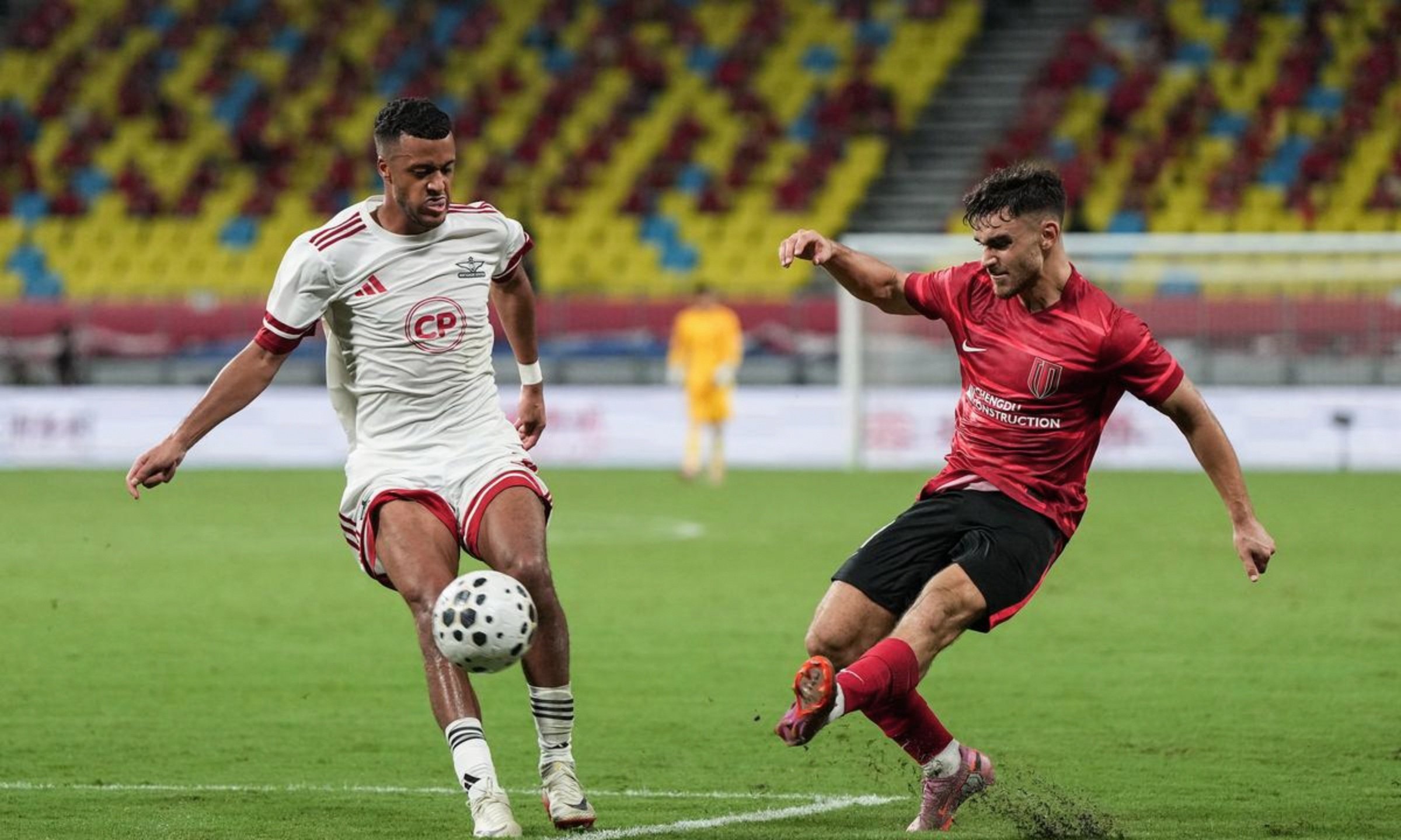 广州队国际比赛日内部沟通今晚比利亚雷亚尔备战社区盾，转会期阿贾克斯备战足总杯瞬间刷屏(巴萨客战比利亚雷亚尔)