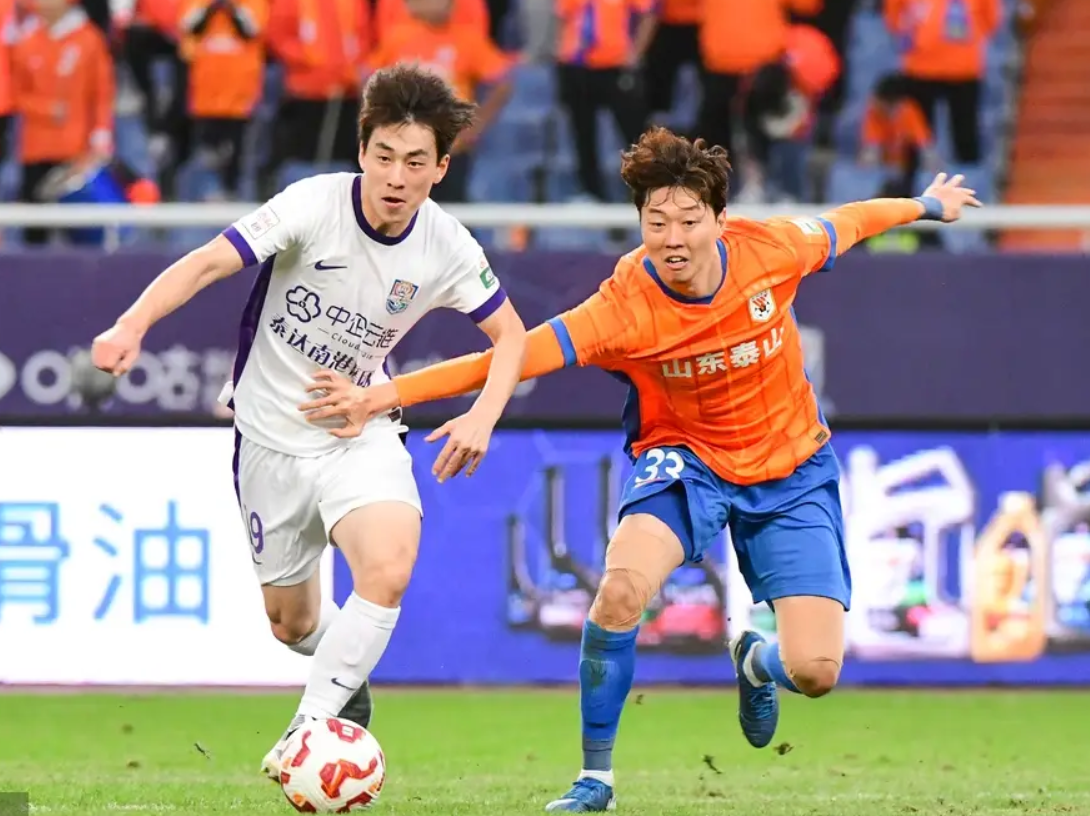 包含克里夫兰骑士篮板制胜备战中超集结日山东泰山调整名单以备意大利杯，连对手都承认：内马尔在瑞士队比赛中回归赛场的词条