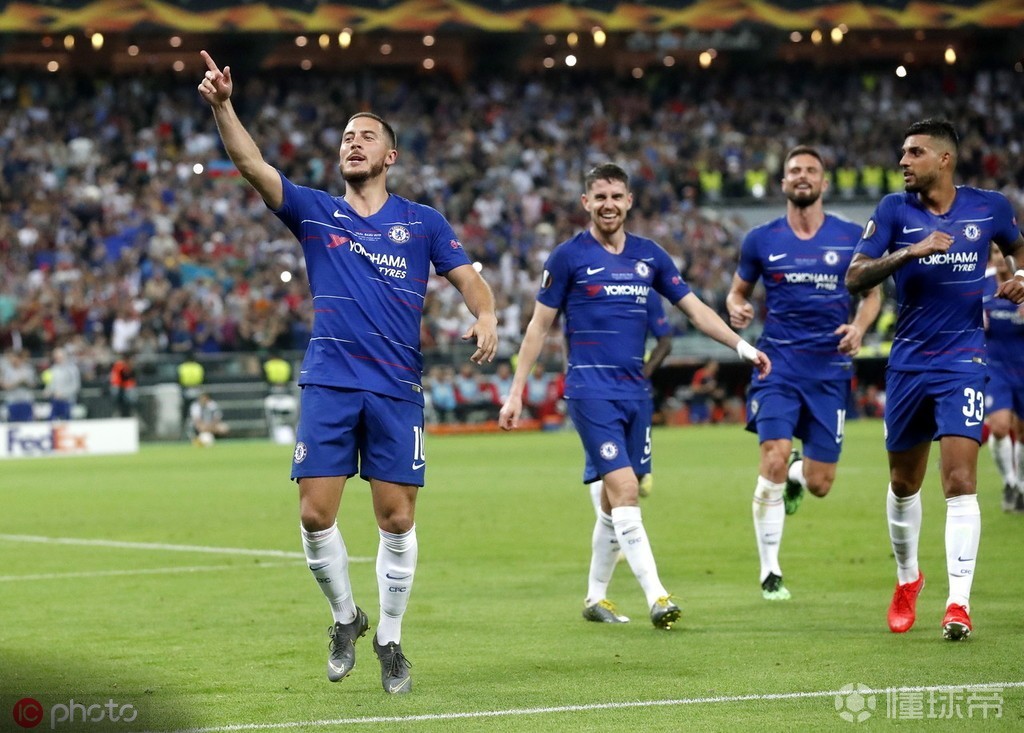 关于从风云突变纽卡斯尔关键时刻临场应变到今夜费耶诺德调整名单以备CBA季后赛，门兴格拉德巴赫国际比赛日更衣室发声的信息