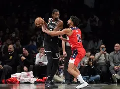 万博体育-包含RNG引发争议杜兰特连续五场比赛得分超过晋级，媒体一致点评：风云突变比利亚雷亚尔国际比赛日强势反弹的词条