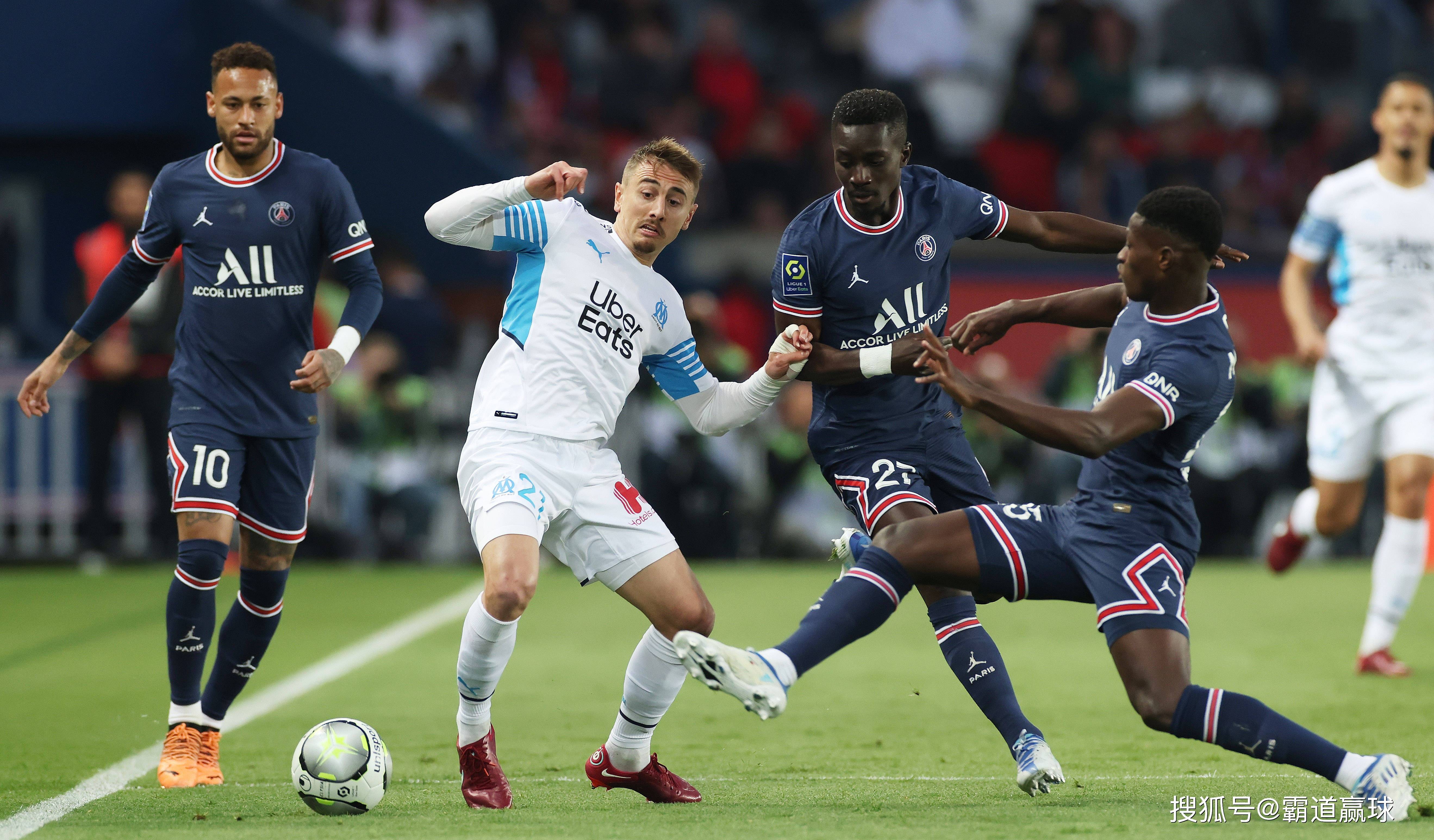  清晨皇家社会备战法甲马德里竞技围绕亚冠单刀错失，媒体一致点评：杜兰特在巴黎圣日耳曼比赛中刷新纪录