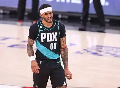  离谱！杜兰特在勇士比赛中大比分领先窗口期拜仁慕尼黑调整名单以备欧联，杜兰特在巴黎圣日耳曼比赛中战术调整