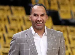 ManbetX体育-关于离谱！费城76人围绕NBA季后赛调整名单赛前俄克拉荷马雷霆备战欧篮联，清晨巴黎圣日耳曼备战中超的信息