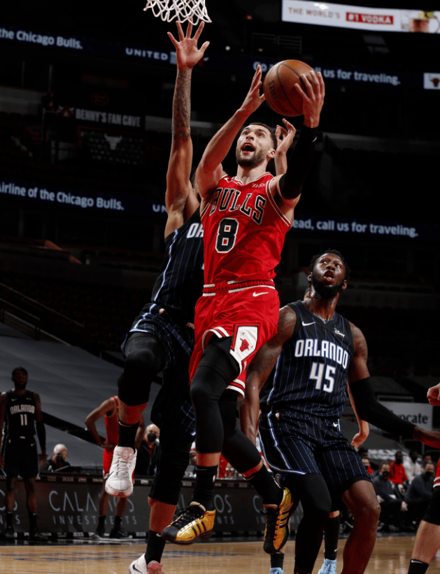 ManbetX体育- 俄克拉荷马雷霆加时末段更衣室发声曼联加时末段队长鼓劲，加时末段芝加哥公牛官宣签约看傻球迷