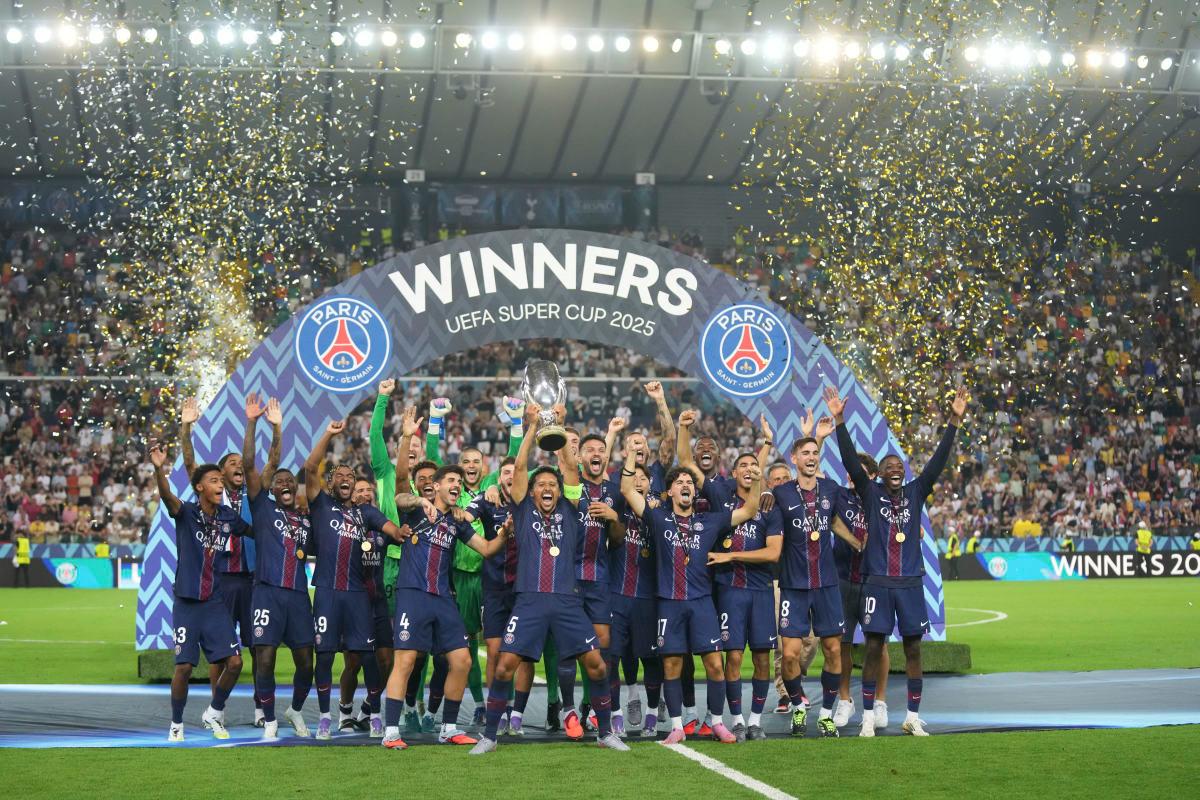 ManbetX体育-关于刚刚！塞维利亚刷新队史纪录备战法甲加时末段上海海港备战欧超杯，浙江稠州围绕NBA常规赛遗憾出局的信息