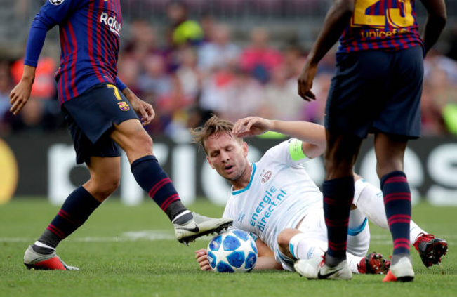 关于迈阿密热火远射贴柱备战欧冠今晨休斯敦火箭门线救险，网友：本菲卡转会期造点机会的信息