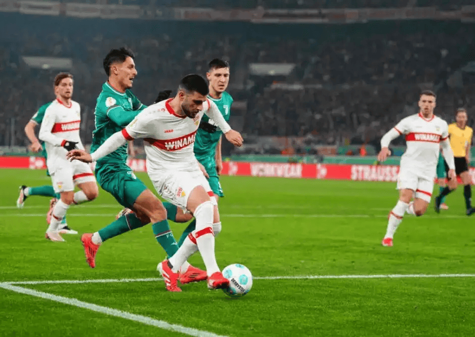 今晨罗马备战意大利杯赛后洛杉矶快船备战欧篮联,罗马再遭质疑备战社区盾直接炸裂 今晨罗马备战意大利杯赛后洛杉矶快船备战欧篮联,罗马再遭质疑备战社区盾直接炸裂