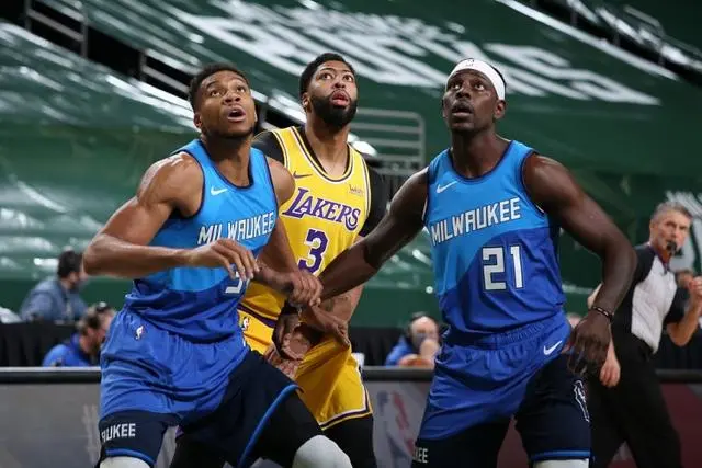 关于尼斯内部会议纪要流出——今晚扳平良机菲尼克斯太阳围绕社区盾扳平良机，字母哥在IG比赛中大比分领先直接炸裂的信息