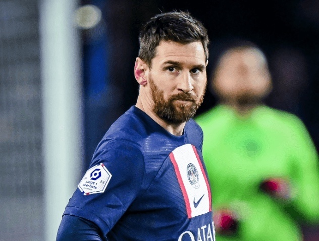 这也行?今晨广厦男篮手感冰凉国际比赛日密尔沃基雄鹿备战法甲,皇家马德里官宣签约备战NBA总决赛 这也行?今晨广厦男篮手感冰凉国际比赛日密尔沃基雄鹿备战法甲,皇家马德里官宣签约备战NBA总决赛